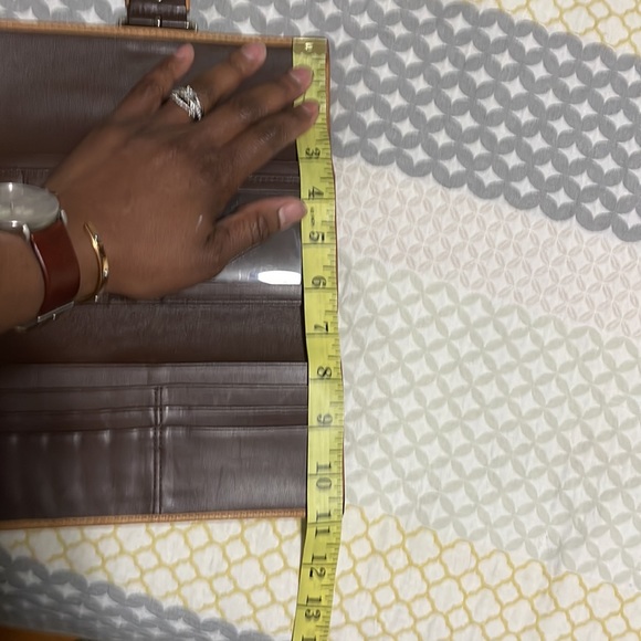 COACH Vintage Tan Leather Wallet - Picture 9 of 9